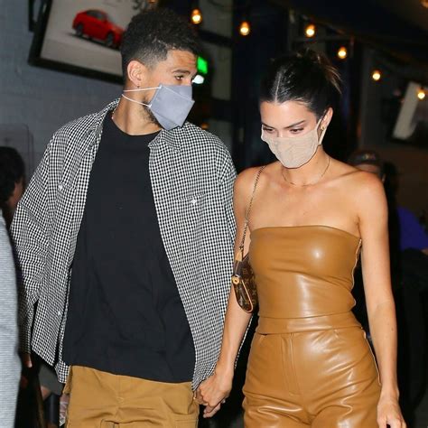 What is the relationship status between Devin Booker and Kendall Jenner?