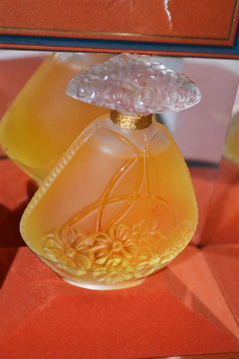 Pin on Lalique Perfume Bottles