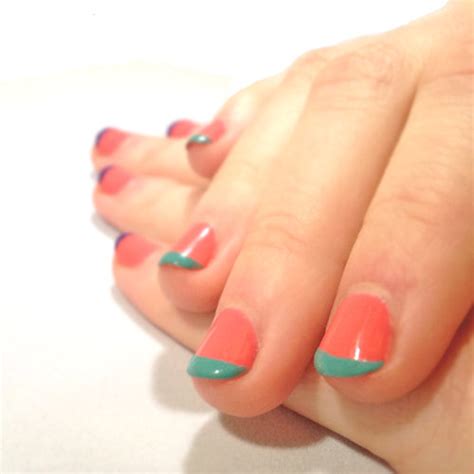 Shonazviews: French manicure how easy to do with your own like parlour