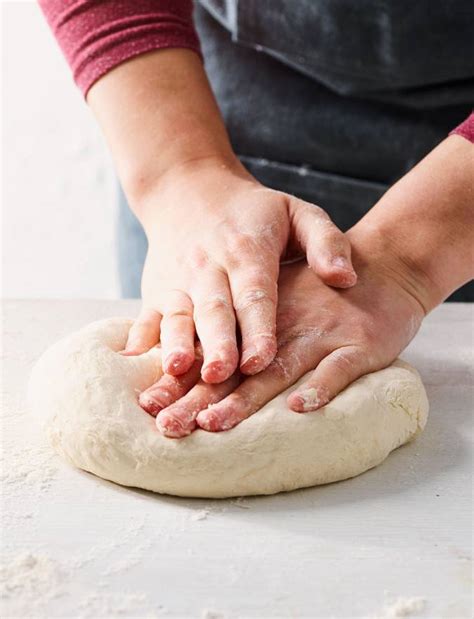 Quick pizza dough recipe | Sainsbury's Magazine