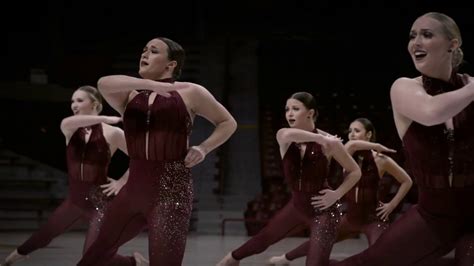 University of Minnesota Dance Team Jazz 2019 - YouTube