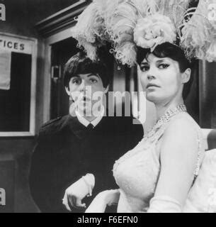 Jul 12, 1964; London, UK; Musicians RIGO STARR as Ringo, JOHN LENNON Stock Photo: 90059466 - Alamy