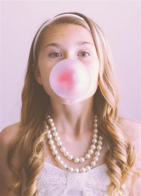 bubblegum | Bubble gum girl, Bubble gum, Girl blowing bubble gum