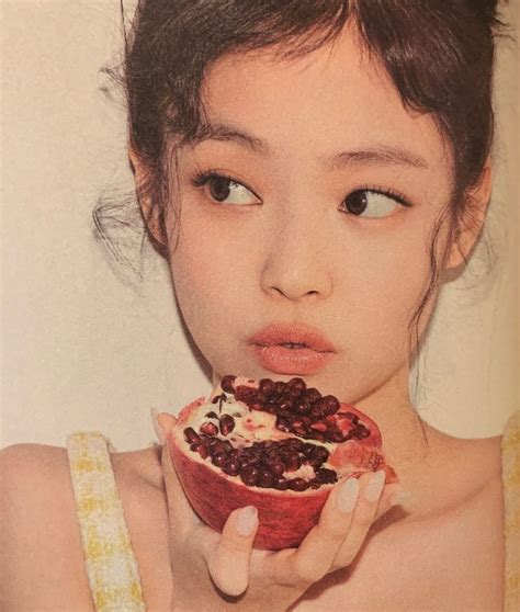 JENNIE KIM PHOTOSHOOT Jennie Kim Photoshoot BLΛƆKPIИK Blackpink Kim ...