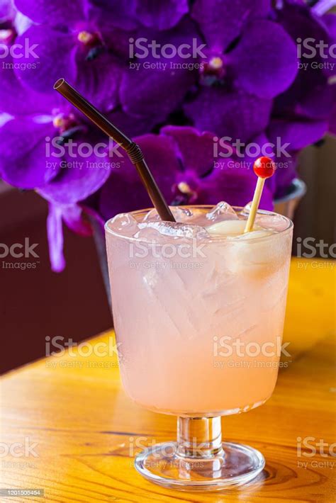 Light Pink Rose Cocktail Stock Photo - Download Image Now - Lemonade, Pink Color, Alcohol ...