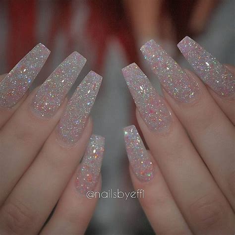 Short Nails With Diamonds - Diamond nails are among the top pick of ...