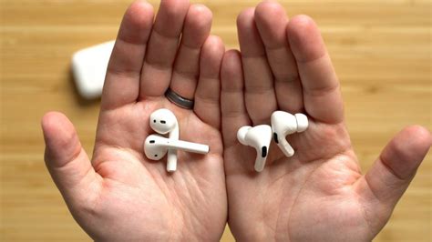 AirPods vs. AirPods Pro: Features Compared - MacRumors