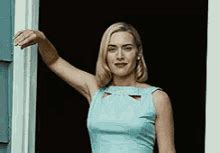 Kate Winslet Beautiful GIF - Kate Winslet Beautiful Pose - Discover ...