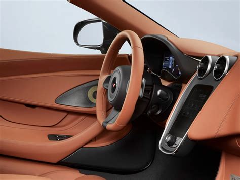 McLaren 570GT- Interior Design with Luxury Touches & Comfort | McLaren ...