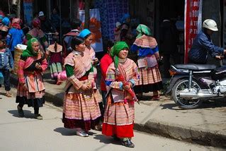 Flower Hmong girls in sneakers | Alpha | Flickr