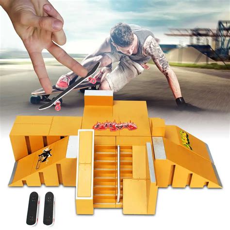 Finger Skateboard Toy Fingerboard Skate Park Fingerboard Parks Mini Skateboard Toys Fingerboard ...