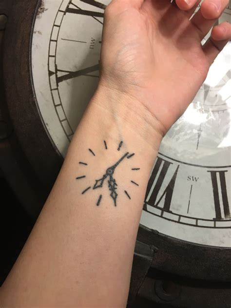 Simple clock tattoo | Wrist tattoos for guys, Simple tattoos for guys, Tattoos for guys