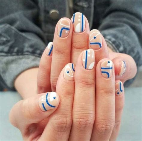 Definitivamente es un arte, otra propuesta para las más osadas | Nail art, Short nails, Abstract ...