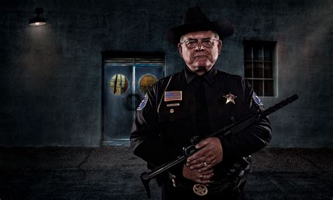 Police officer. Lifestyle + Portrait photography by Joel Grimes www.dovisbird.com Lifestyle ...