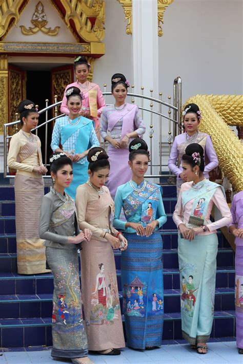 Pin by pnootth on Thai Dress | Traditional thai clothing, Thai clothes, Thai traditional dress