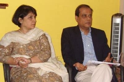 Sucheta Dalal (Journalist) Wiki, Age, Husband, Children, Biography ...