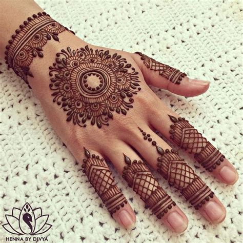 Mehndi Tikki Design 2021 Beautiful Tikki Mehndi Designs You'll Love In 2021