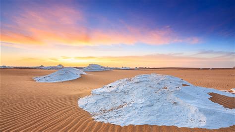 Sun, cheetah, sand, dunes, clouds, sunset, running, silhouette, desert ...