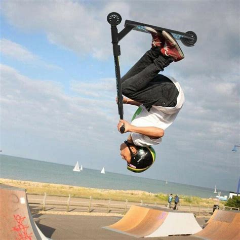 Pro Stunt Trick Scooter w/ Strong Aluminum Deck,