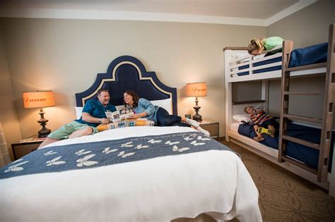 Dollywood’s DreamMore Resort Opens