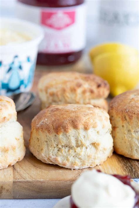 Easy Air Fryer Scones Recipe - Effortless Foodie