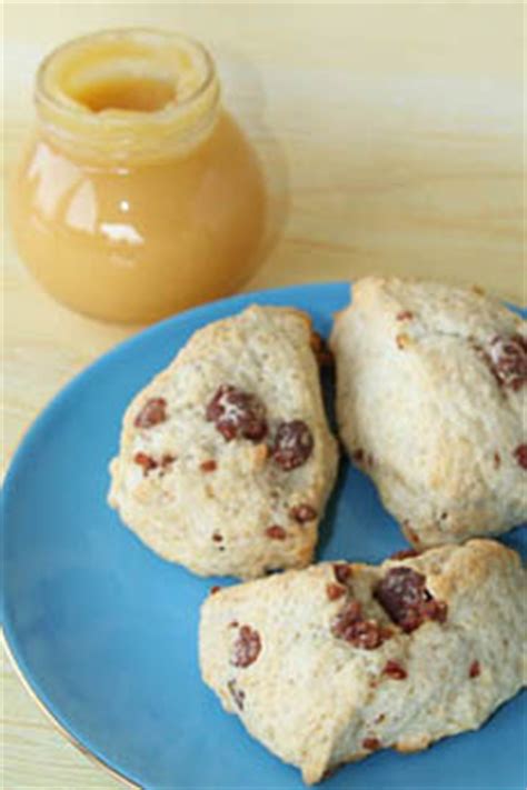 The Nibble: Scones History