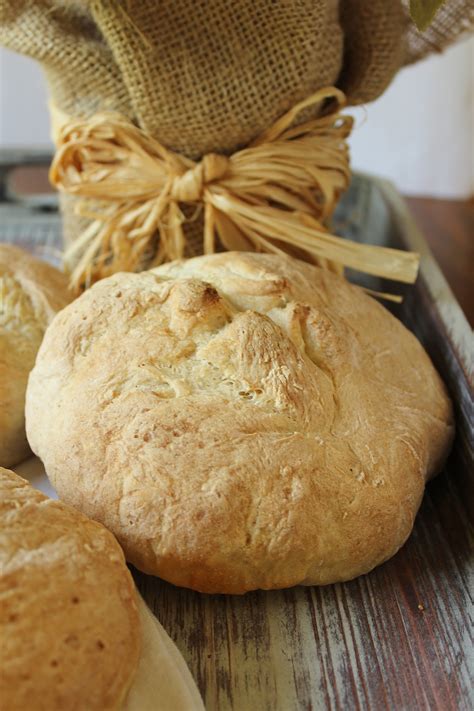 Homemade Bread Bowls - Alison's Wonderland Recipes