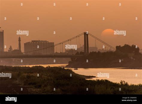 Sunset view of Khartoum skyline, Sudan Stock Photo - Alamy