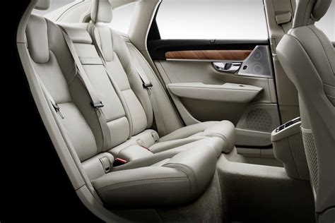 Volvo S90 rear seat unveiled