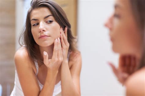 Understanding the Causes of Acne | Guide to Acne-Prone Skin