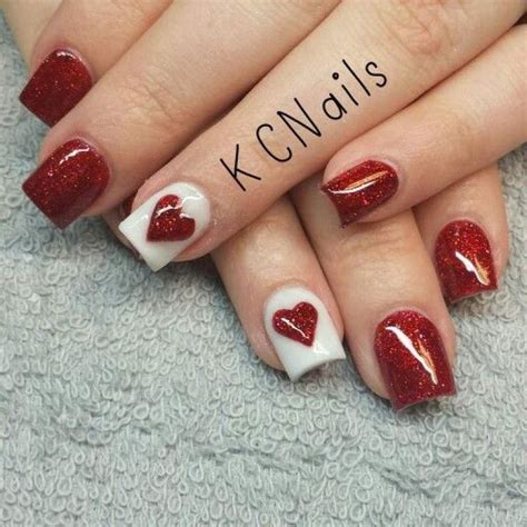 Red Nail Art for Valentines Day which are Eclectic,tasteful, and sophisticated | Valentines nail ...