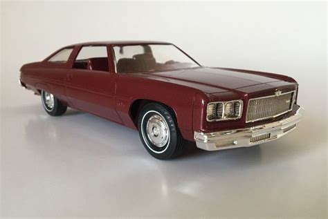 Vintage 1975 Chevy Caprice HT MPC 1:25 Scale Dealer Promo Dark Red Metallic | Model cars kits ...