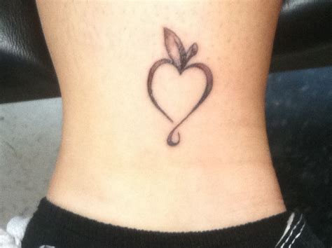 Heart apple tattoo~~~ to represent my daughter Eden???? Modern Tattoos ...