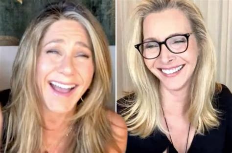 Jennifer Aniston, Lisa Kudrow dish on 'Friends' reunion