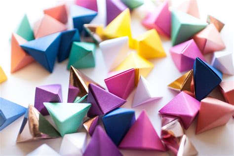 Paper Triangle Origami - Origami