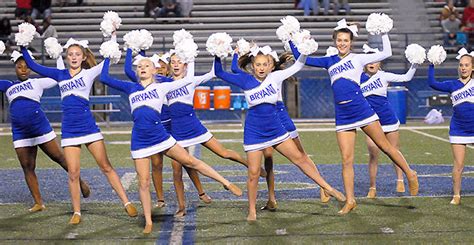 Freshman cheer, dance perform at halftime – Bryant Daily | Local Sports and more Bryant, Arkansas