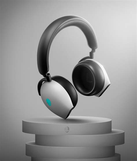 Headset Alienware on Behance