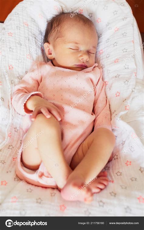 Adorable Newborn Baby Girl Sleeping Bed Home — Stock Photo © encrier ...