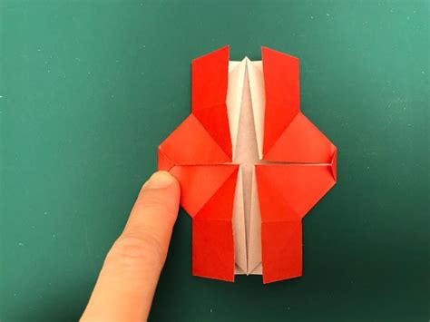 摺燈籠、猜燈謎 - 動手DIY - KidsPlay親子就醬玩 Chinese New Year Crafts, New Year's Crafts, Origami Art, Wreath ...
