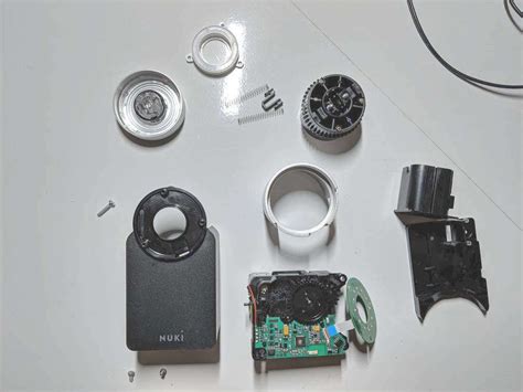 A peek inside the Nuki Smart Lock - The π Computer Club