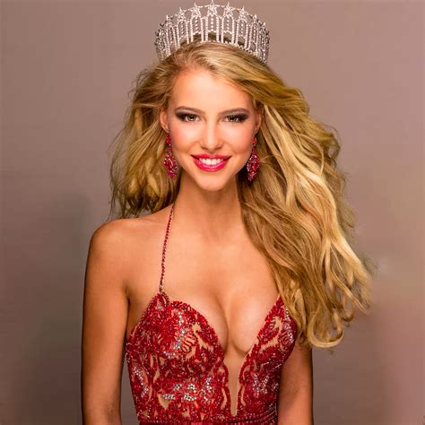 Miss Illinois USA 2014 Lexi Atkins