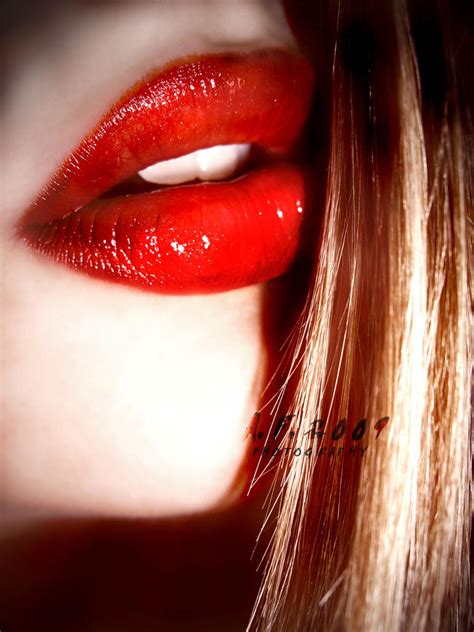 Red Lips II by B-a-l-a-n-c-e on DeviantArt