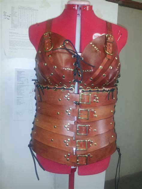 Ladie's armored corset, lorica segmentata pattern, in brown. | Lorica ...