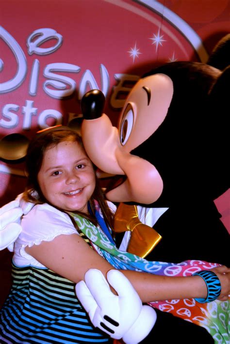 L.A. Story: Make-A-Wish Grants Wishes to Disney-loving kiddos