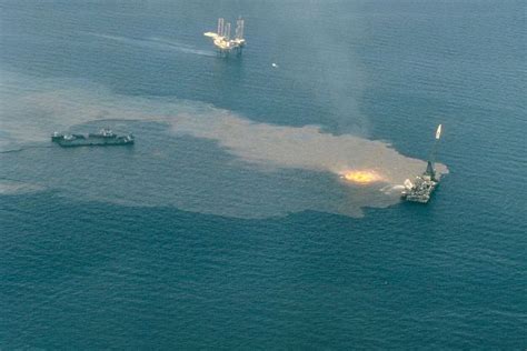 The 13 Largest Oil Spills in History