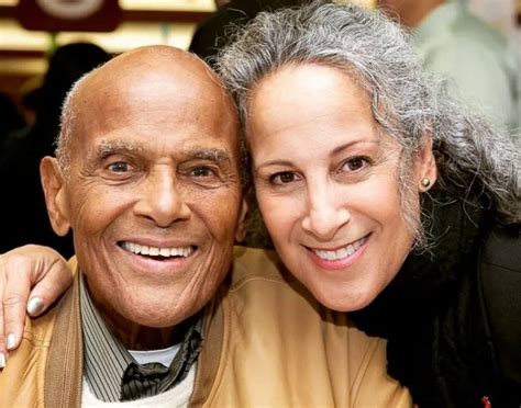 All About Harry Belafonte's Four Children and Their Lives - DotComStories