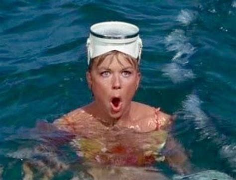 Pin by Pat Marvin on Doris Day. 4/3/1922-5/13/2019 | Doris day movies, Dory, Old film stars