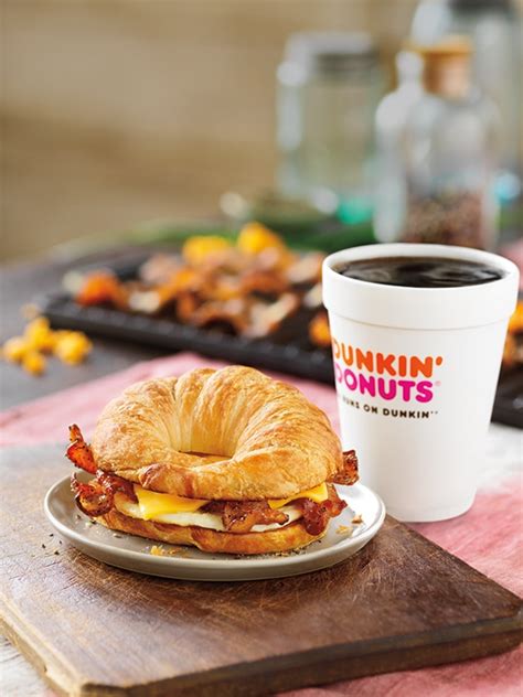 Breakfast-to-Go with Dunkin' Donuts - Mommy Hates Cooking