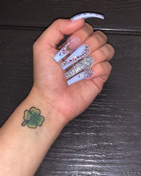 ️A N G ️ on Instagram: "💨" | Shiny nails designs, Long acrylic nails, Toe nails
