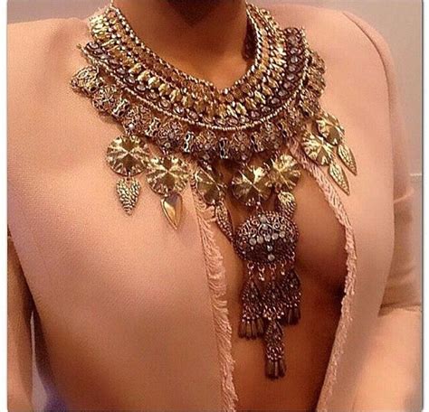 Jewelry Bags, Body Jewelry, Jewelry Pieces, Jewelry Accessories, Fashion Accessories, Fashion ...